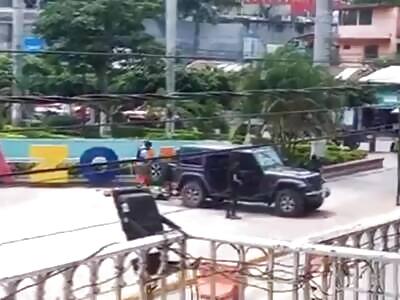 Veracruz mafia hitmen (FEGS) leave dismembered bodies in front of the 