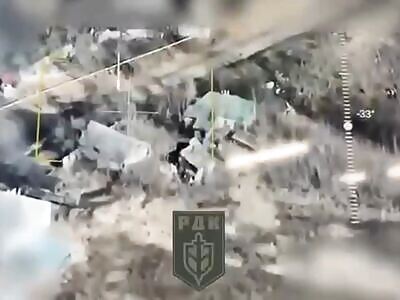 Russians flee from positions near the border