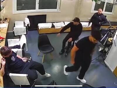 He murders his co-worker with a shot to the head in Argentina