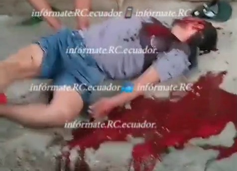 Five people killed after sicarios attack 