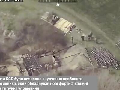 HIMARS buries a bunch of occupiers