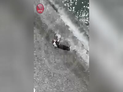 Lethal Selfie—Literally Braindead Russian Fell to Her Death