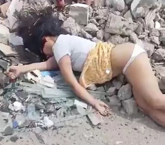 Couple on motorcycle and pedestrian crashed dead by speeding car 