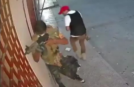 Heavily Armed Cartel Members Attack on Rivals 