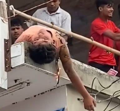 Dude Fried On Live Wire In Bangladesh
