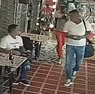 Sicario Gang Members End Businessman Point Blank 