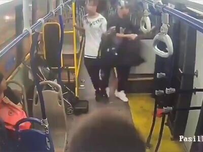 Salesman Gets Stabbed To Death On Public Bus