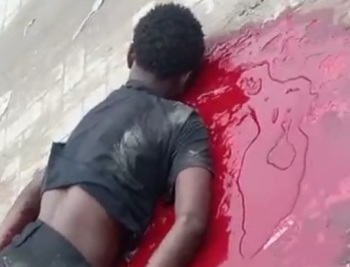 EIYE MEMBER SLAUGHTERED by the BLACK AXE GANG MEMBERS 