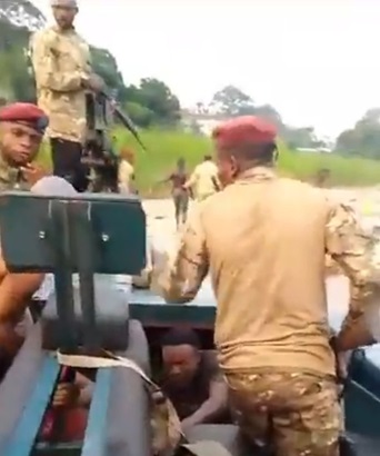 New Massacre in Africa... Boat Executions..