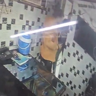 Man Headshotted Inside Salon