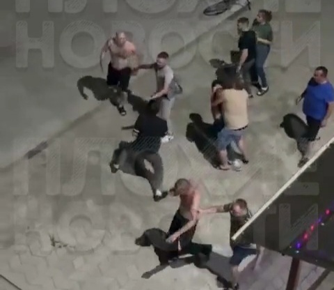 Chechenians migrants fighting against Russian 