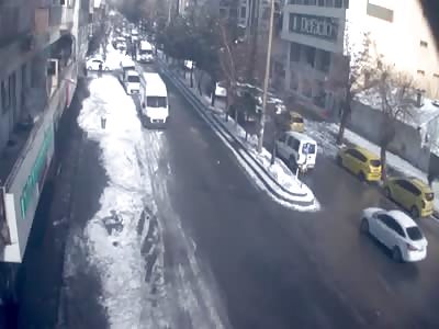 Snow Falls From the Roof Killing one Person 