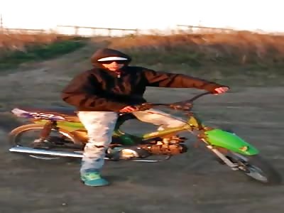 Man Fatally Lands Head First During Terrible Motorcycle Showoff Accident