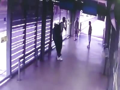 Boy Stabbed in the Heart During Robbery