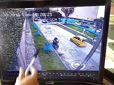 Two Women Killed by Close Range Shots During Robbery Attempt in the Street