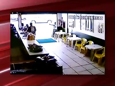 Gunmen Shoots at a Group of Friends Inside a Bar Killing Two