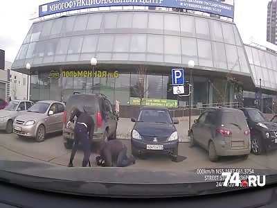 Man Attacked and KO with an Iron Rod During Robbery