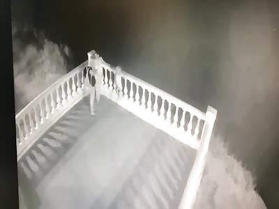 Woman Falls to Death when she Attempts to Pee