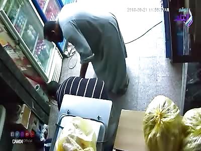 Shopkeeper Killed with a Shotgun for not Providing Food