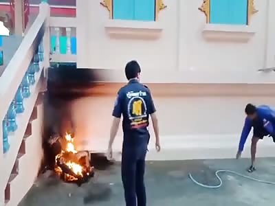 Man Sets Himself on Fire after Losing in Lottery