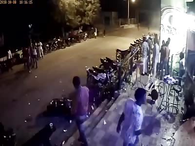 Man Beaten and Stabbed to Death in Front of the Bar