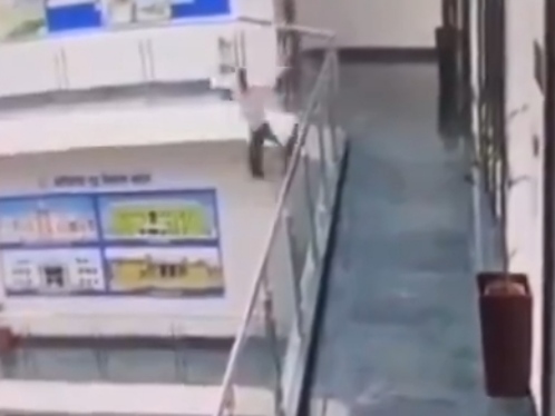 Accountant Jumps To Death From 4th Floor