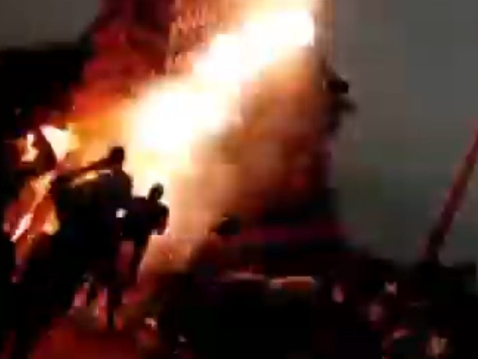 Tazia Collides With High Voltage Line (1 Dead, More Than 10 Injured)