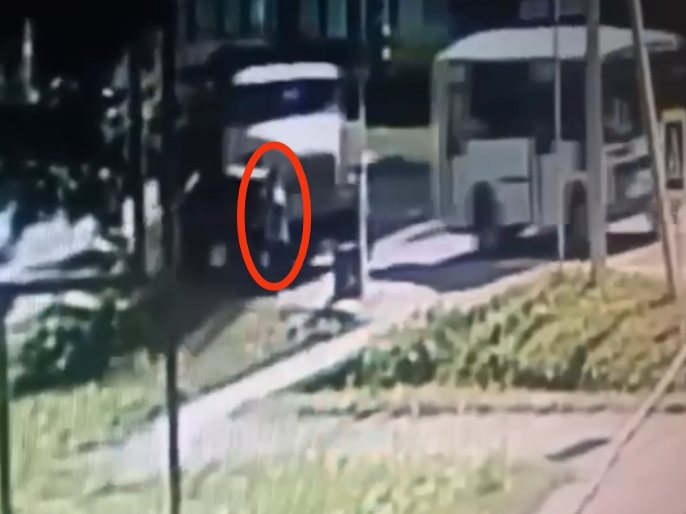 Truck Loses Control And This Happens