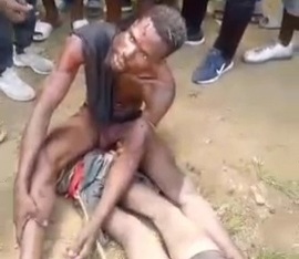 Two thieves arrested and tied up by angry crowds 