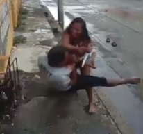 Sexy Whore With Big Ass and Knife Brutally Stabs Dude