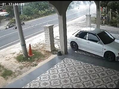 Two Motorcyclist's Die after head-on collide