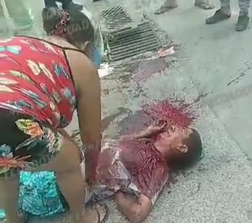 Husband executed by sicario in front of his wife 