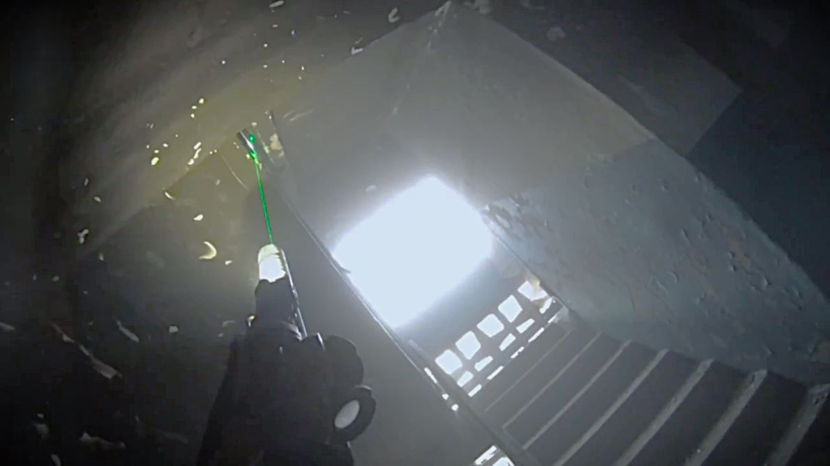 Bodycam—Ukrainians Clear Buildings from Russian Mold