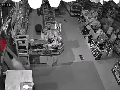 Chinese man suffers heart attack