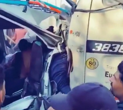 Collision between Bus and Loaded Truck leave 13 dead 