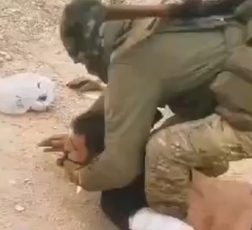 HTS Militant Slits The Throat Of An Alawite