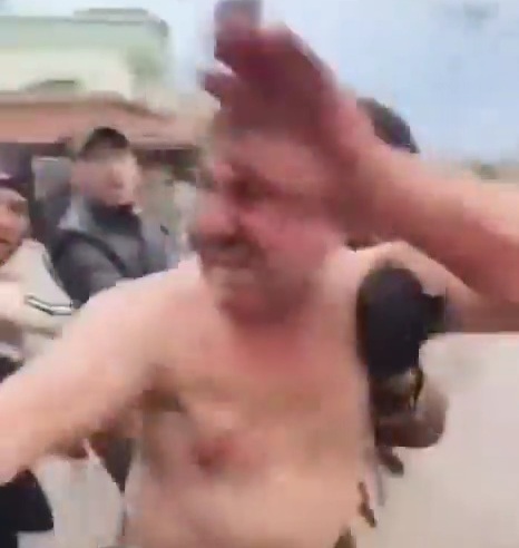 Syrian Regime soldier accused of committing massacre captured by rebel