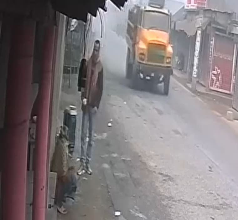 One Second You're Chatting With A Buddy, The Next You're Roadkill