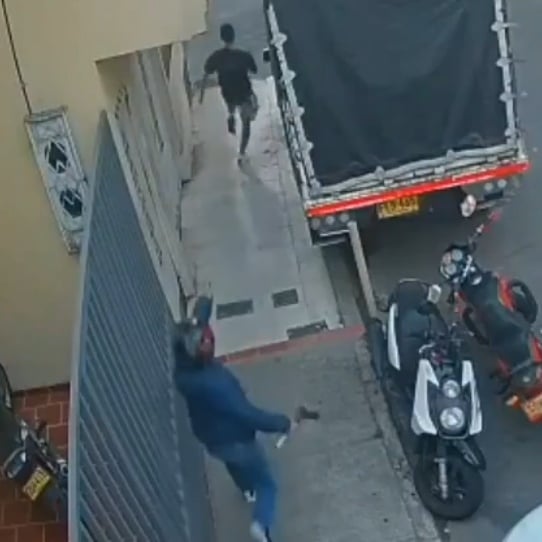 Man Chased And Shot By Hitman In Bucaramanga