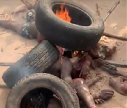 Suspected Kidnappers Set Ablaze by Angry Mob in Nigeria