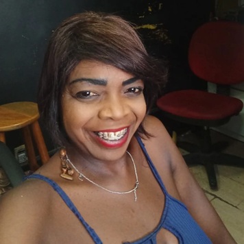 Man Cuts His Throat And Stabs Himself after Stabbing Wife