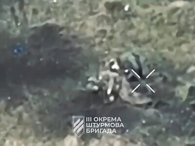 FPVs wipe out Russian infantry.