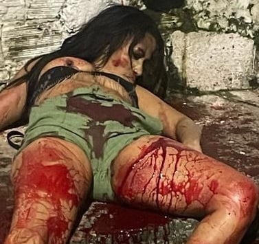 Woman Kills Her Gang Member Boyfriend , Later She Is Brutally Executed