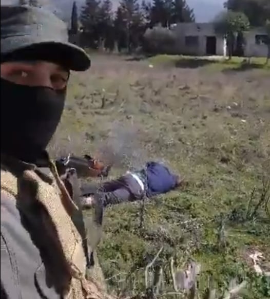 Teenage Militants From Hayat Tahrir al-Sham Execute an Old Man