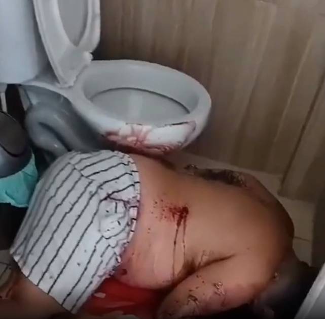 Fat Man In Toilet and His Friends Found Killed