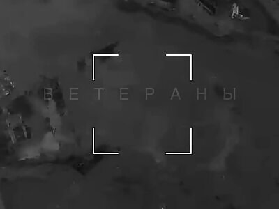 Ukrainian column getting hammered