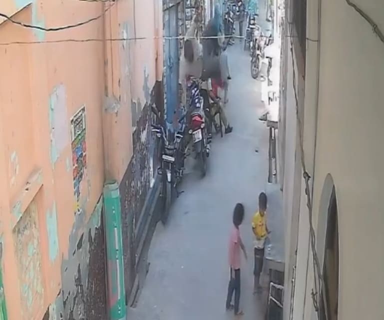 Man Loses Balance While Cleaning Mosque, Falls To His Death