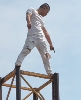 Dude Climbed Onto The Construction Structure To Die