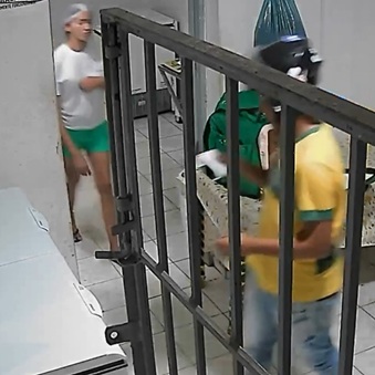 Delivery Driver Shot Dead Inside Pizzeria 