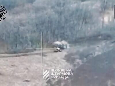 Multiple FPV strikes on Russians.